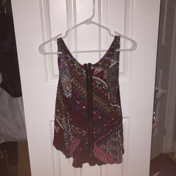 Medium zip up tank top - Picture 3 of 3